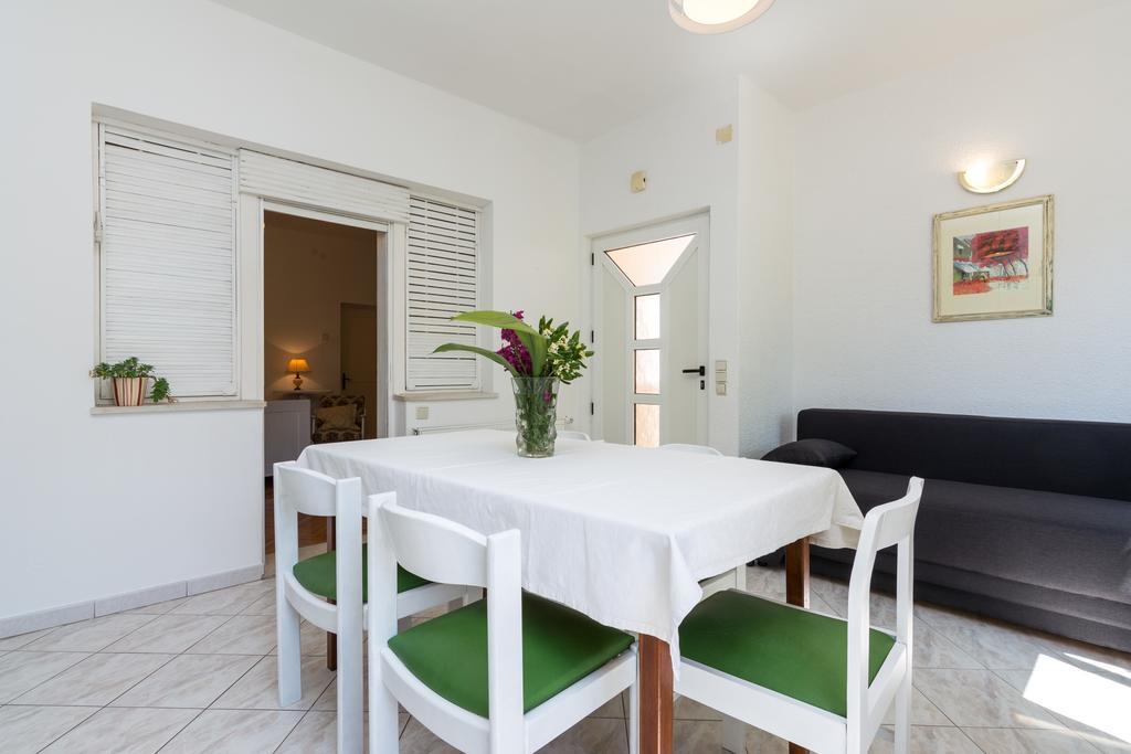 Apartments Coce Trogir Eksteriør billede