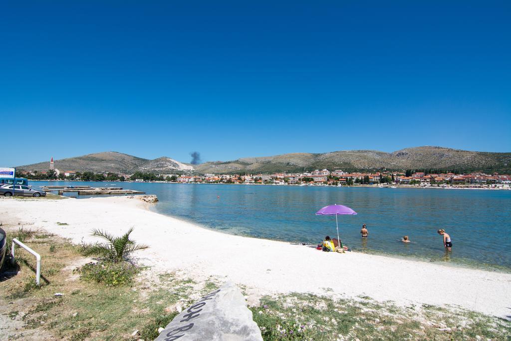 Apartments Coce Trogir Eksteriør billede