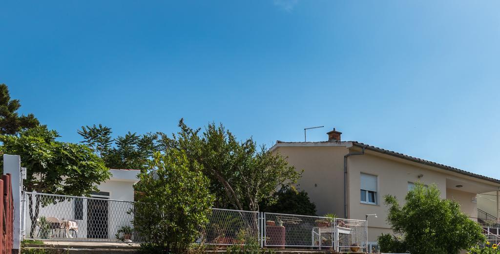 Apartments Coce Trogir Eksteriør billede