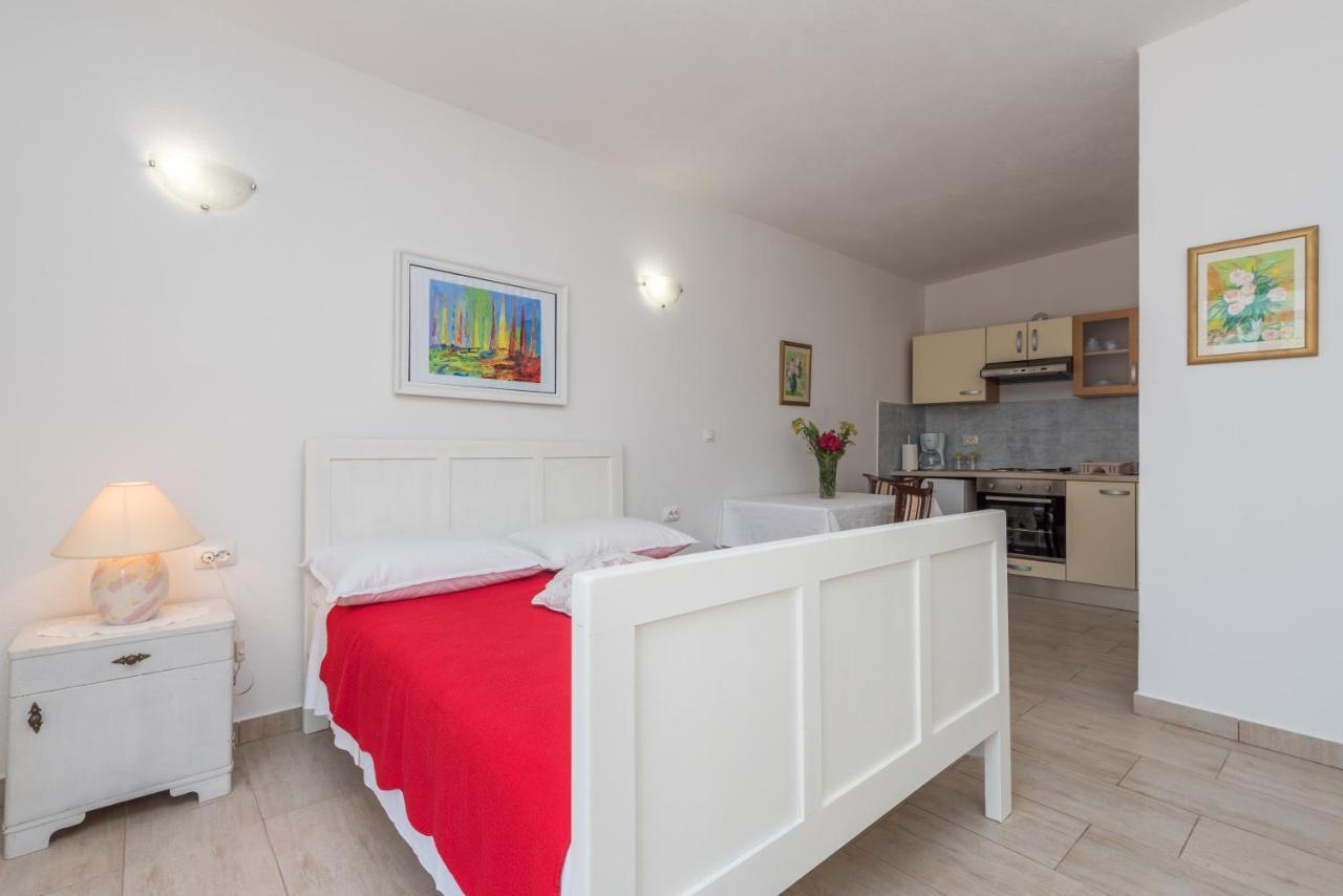 Apartments Coce Trogir Eksteriør billede