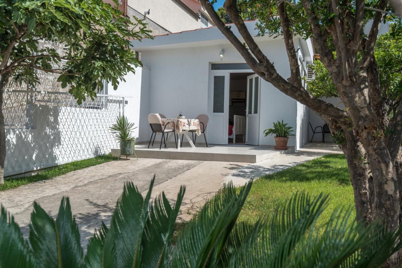 Apartments Coce Trogir Eksteriør billede